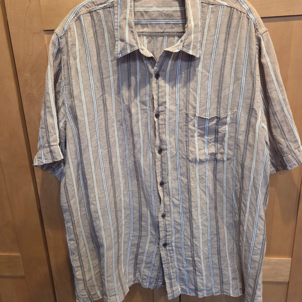 Men's Striped Casual Shirt